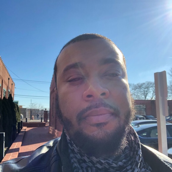 Meet your Posher, Barry - Picture 1 of 1